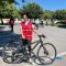 23 letá dívka Nachwa Ouertatani po prvním lockdownu absolvovala cyklistický kurz. nyní každý den dojíždí z domů na Univerzitu 7 km. | zdroj: weforum.org