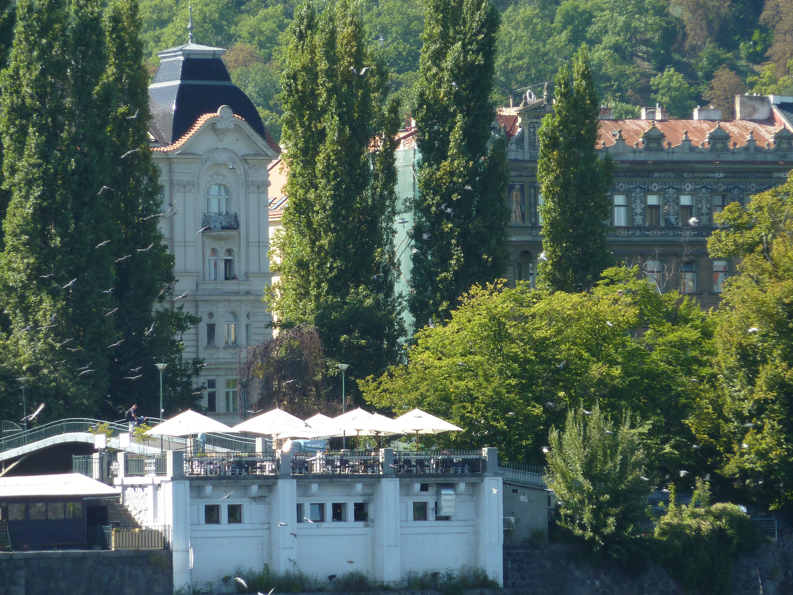 Restaurace Emanuela Ridi na Dětském ostrově