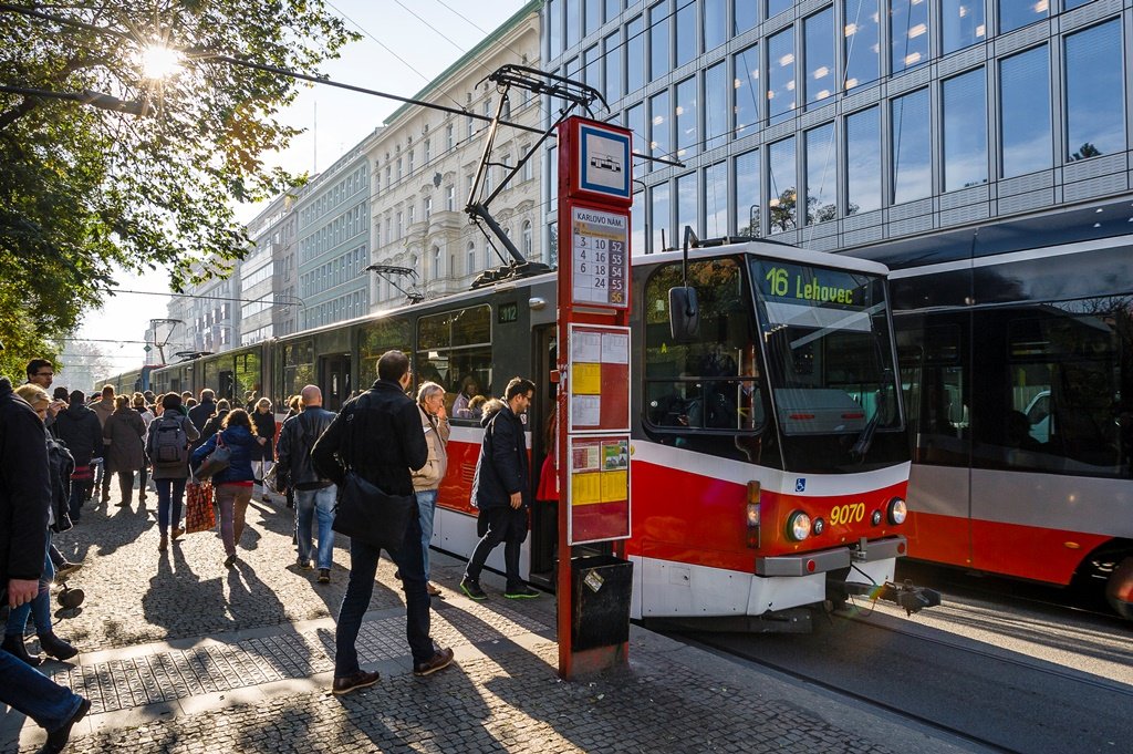Dopravní podnik zahájí letní opravy tramvajových tratí