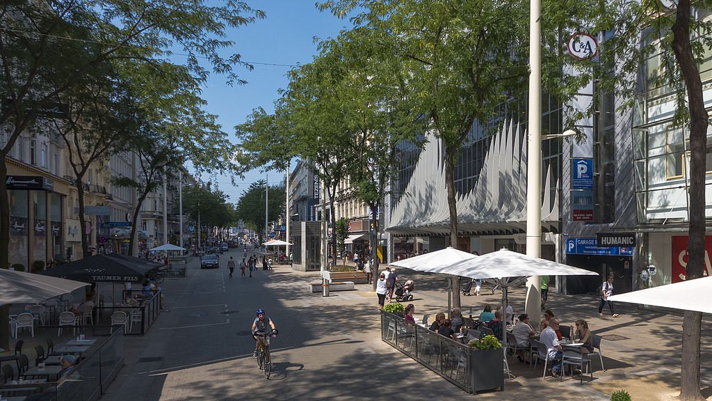 část pěší zóny na Mariahilferstraße