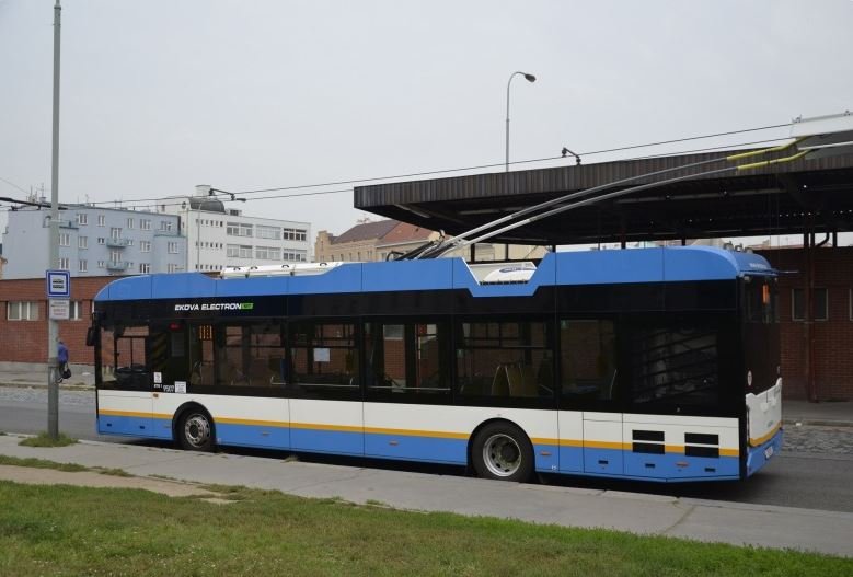 foto nově zkoušeného trolejbusu