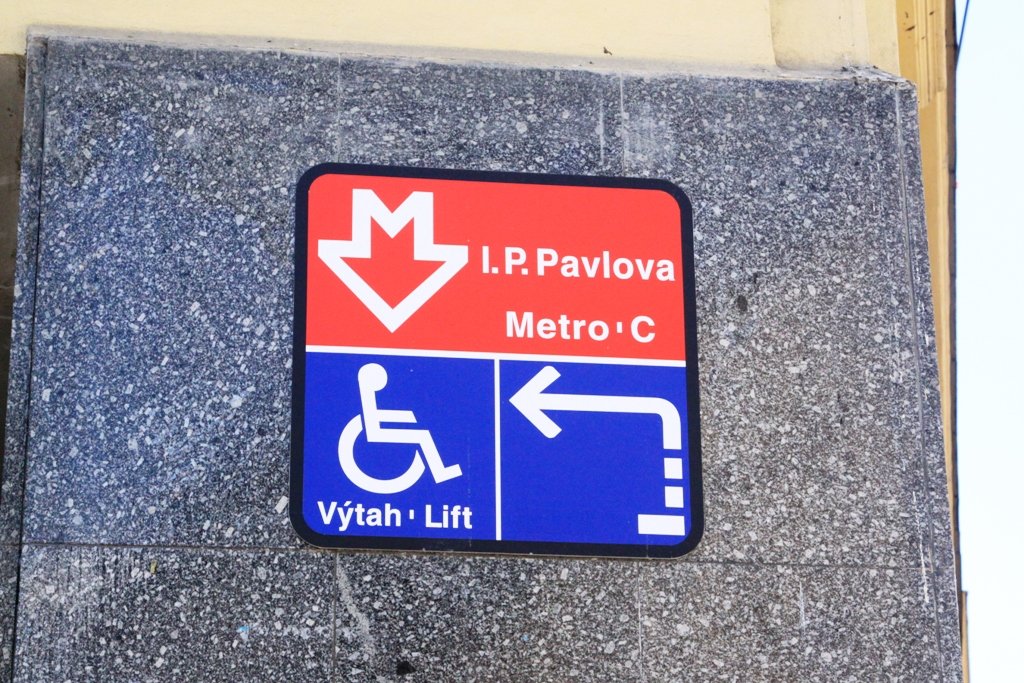 Praha představila mapu přístupnosti budov a veřejných prostor