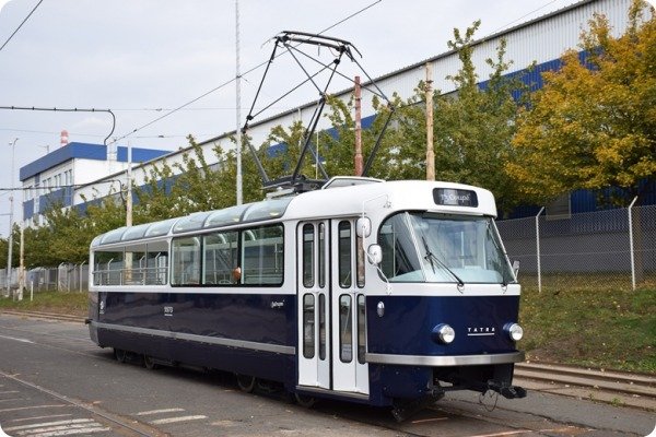 modrá tramvaj T3 Coupé