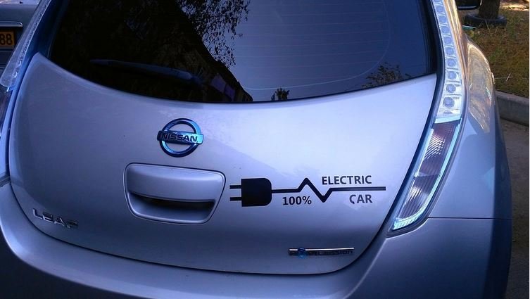 elektroautomobil Nissan Leaf - foto