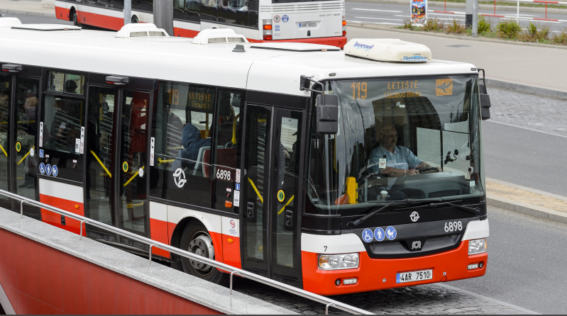 foto autobusů DPP