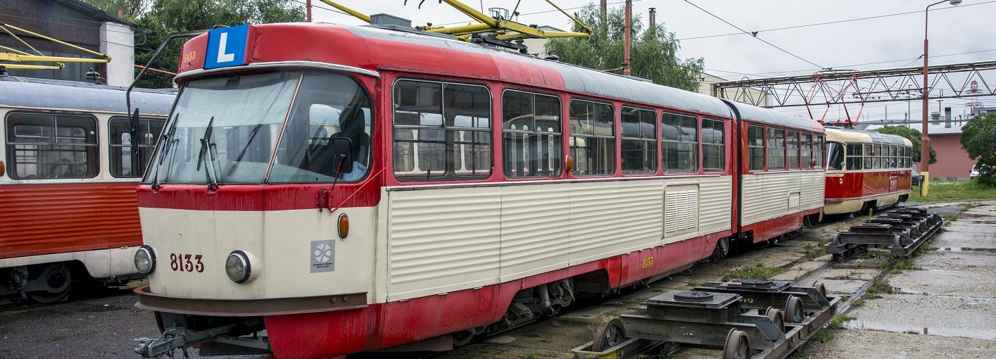 fotografie tramvaje K2 odstavené v Bratislavě